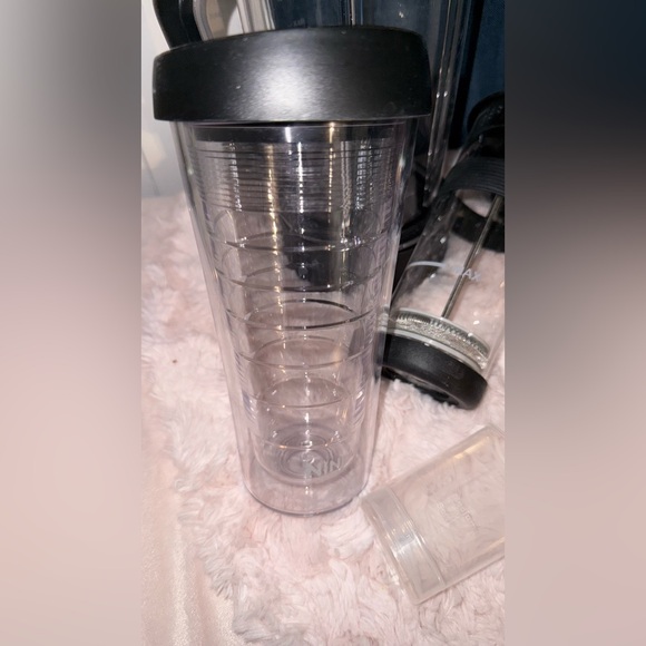 NutriBullet Rx NB-301 HighSpeed Blender 1700W Includes Extra Accessories, Tested - Picture 10 of 16
